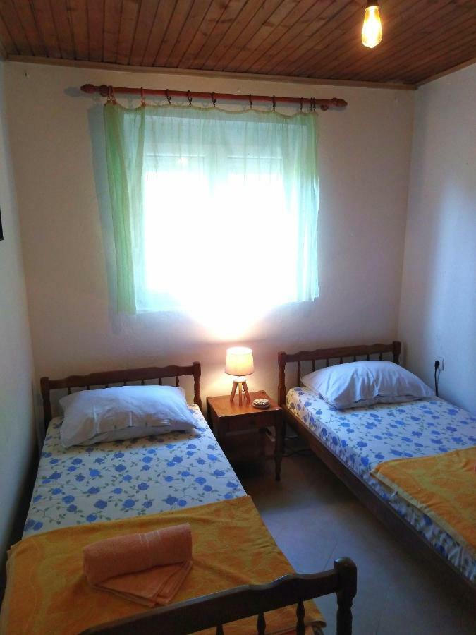 Country House "Lipa" Komarno Virpazar Exterior foto